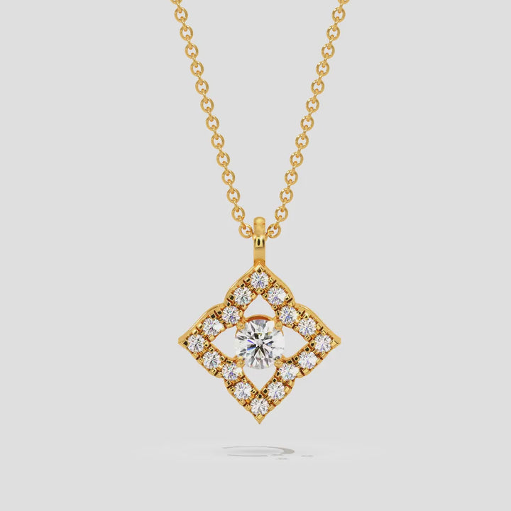 Round diamond halo jewelry